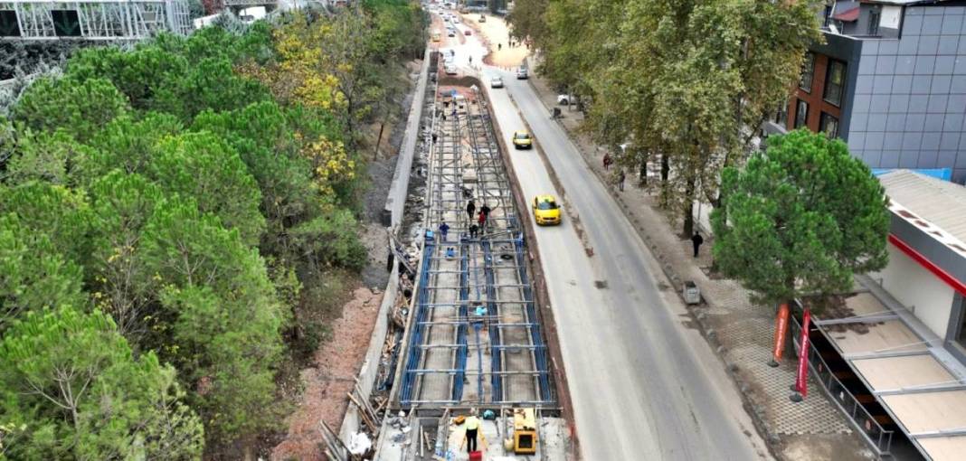 Raylar döşeniyor, şehir dönüşüyor! Kocaeli'ye dev tramvay projesi 19